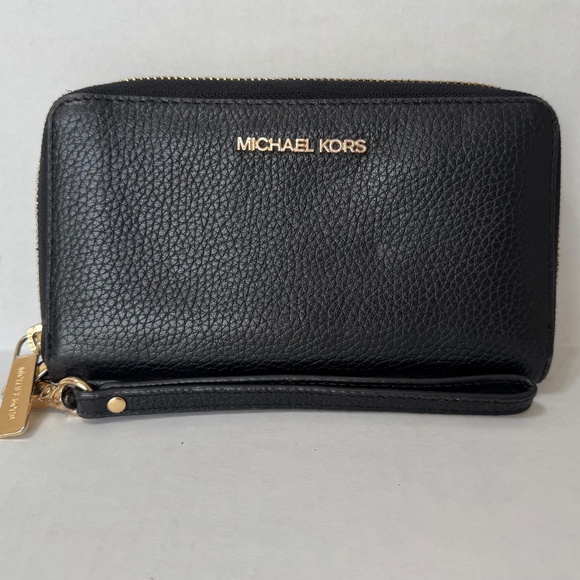 đź–¤Michael Kors Wallet Wristlet/Pebbled Leather/Black/Gold Hardware - Picture 1 of 9